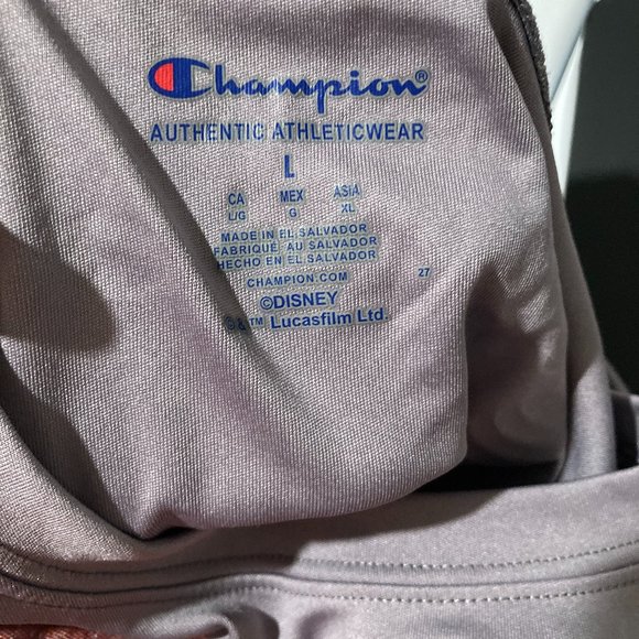 2018 WALT DISNEY WORLD Star Wars Dark Side HALF Marathon shirt size L Grey EUC - Picture 8 of 8